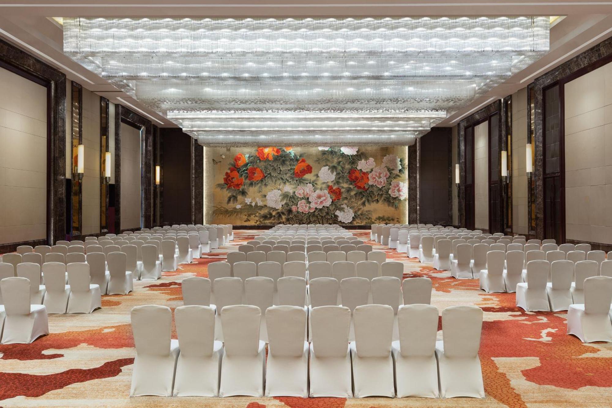 Sheraton Zhenjiang Hotel Exterior foto