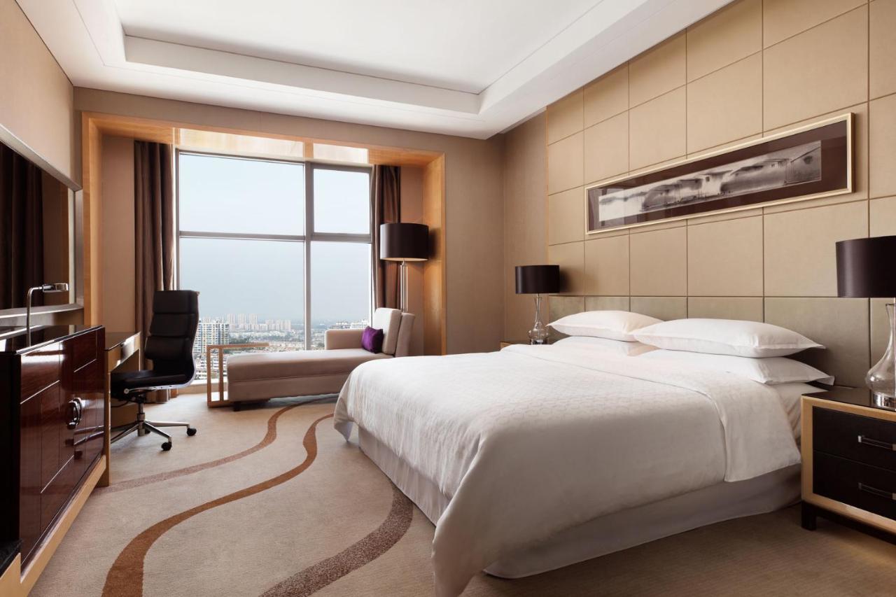 Sheraton Zhenjiang Hotel Exterior foto